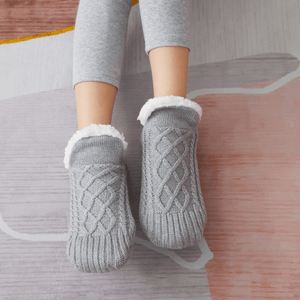 V-mouth Fluffy Slipper Socks