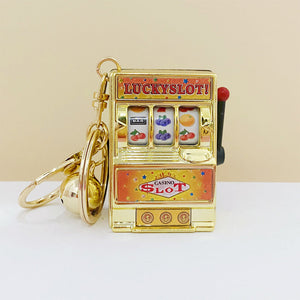 Kreativer Mini-Spielautomat-Schlüsselanhänger