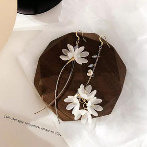 Asymmetric Flower Drop Earrings