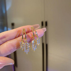 Shiny Leaf Earrings