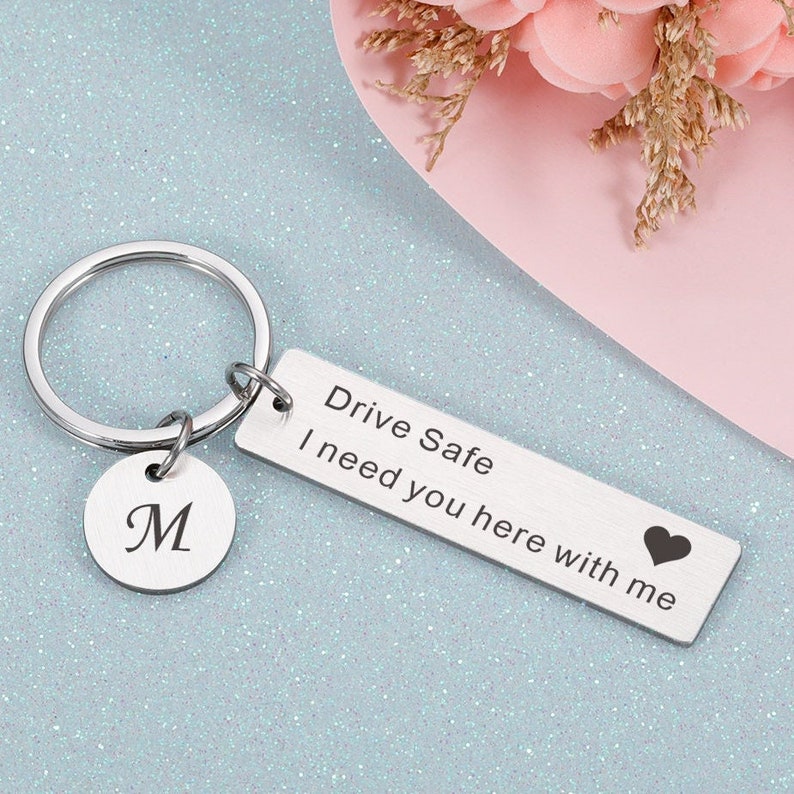 Fashion Keyring Gifts Engraved Drive Safe Keychain